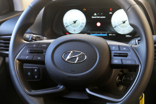 Hyundai Bayon 1.2 4 ps caroto test drive 2021 (12)