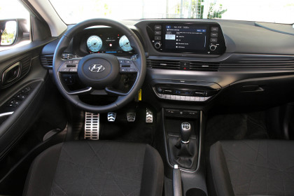 Hyundai Bayon 1.2 4 ps caroto test drive 2021 (5)