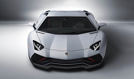 Lamborghini_Aventador_Ultimae_10