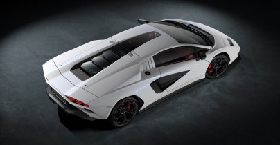 2022-Lamborghini-Countach-LPI-800-4-16-1