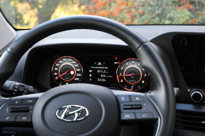 Hyundai Bayon 1.2 caroto test drive 2021 (18)