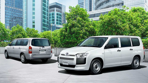 toyota-probox-front-and-rear
