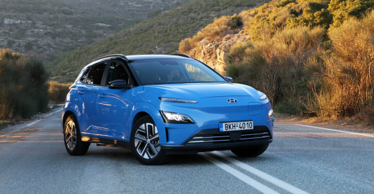 Hyundai Kona Electric caroto test drive 2022 (2)