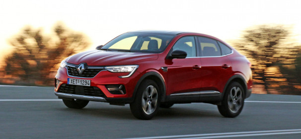 Renault-Arkana-caroto-test-drive-2022-16