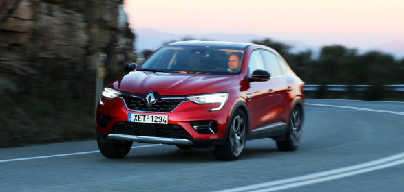 Renault-Arkana-caroto-test-drive-2022-18