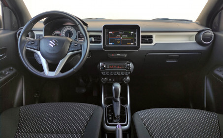 Suzuki Ingis CVT caroto test drive 2022 (4)