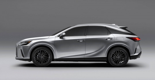 2023-Lexus-RX-12
