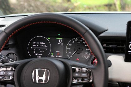 Honda-HR-V-eREV-Hybrid-caroto-test-2022-54
