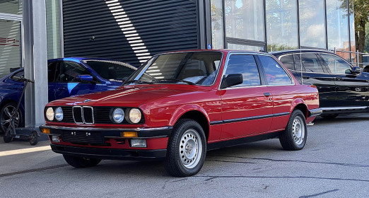 1985-BMW-E30-323i (15)