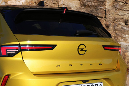 Opel-Astra-1.2-130PS-Auto-caroto-test-drive-2022-27
