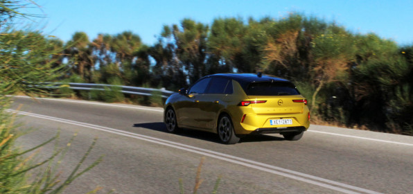Opel-Astra-1.2-130PS-Auto-caroto-test-drive-2022-37