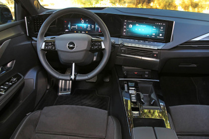 Opel-Astra-1.2-130PS-Auto-caroto-test-drive-2022-6