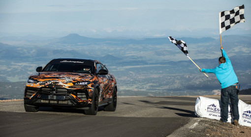 Lamborghini takes SUV record at Pikes Peak with the new Urus (4)