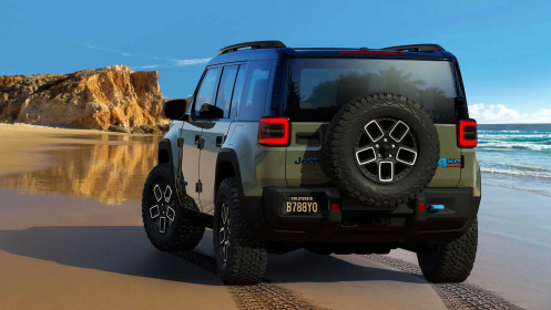 2024-jeep-recon-rear-view