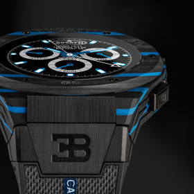 2022-Bugatti-Carbone-Limited-Edition-Smartwatch-4