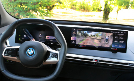 BMW iX xDrive40 caroto test drive 2022 (12)