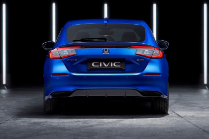 Honda-Civic_eHEV_EU-Version-2023-1600-31