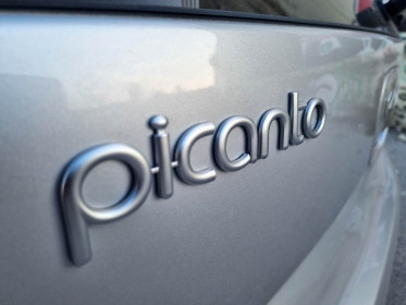 Kia Picanto Auto caroto test drive 2022 (12)