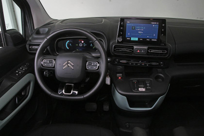 Citroen e-Berlingo electric caroto test drive 2022 (122)