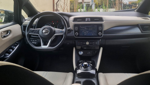 Nissan Leaf caroto mini test 2022 (12)