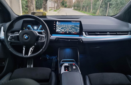 BMW 220i Active Tourer caroto mini test drive 2023 (24)