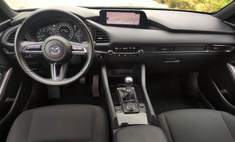 Mazda 3 SkyActiv-G 150 PS caroto mini test 2023 (9)