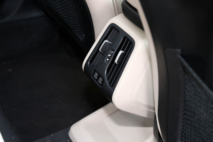 BMW X1 23d caroto test drive 2023 (6)