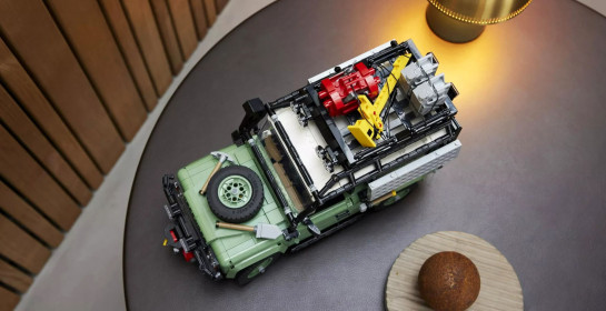 2023-Lego-Land-Rover-Classic-Def (3)