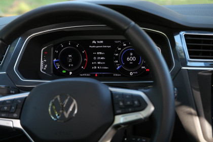 VW Tiguan 1.5 TSI ACT 150 PS DSG caroto test drive 2023 (14)