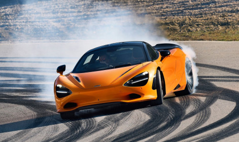 McLaren-750S-2024-1600-0a