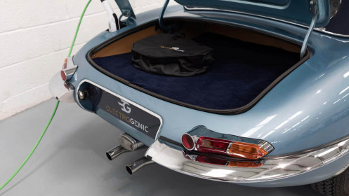 electric-jaguar-e-type-by-electrogenic (4)