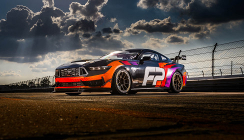 2023Ford_MustangGT4_1