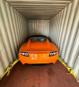 Tesla-Roadster-Shipping (6)
