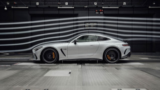 Mercedes-AMG GT 63 4MATIC+, Windkanal
Mercedes-AMG GT 63 4MATIC+, wind tunnel