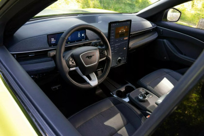 2023-Ford-Mustang-Mach-E-Rallye-12