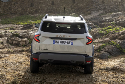 2024-new-Dacia-Duster-Official-11
