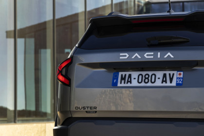 2024-new-Dacia-Duster-Official-15
