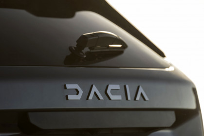 2024-new-Dacia-Duster-Official-16