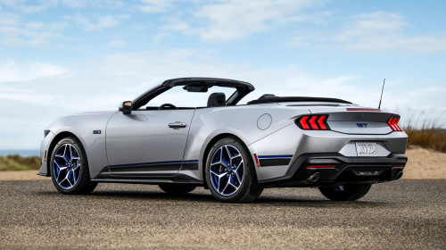 Ford-Mustang_GT_California_Special_Convertible-2024-3