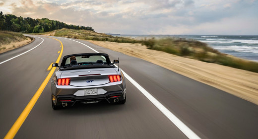 Ford-Mustang_GT_California_Special_Convertible-2024-4