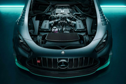 Mercedes-AMG-GT2-Pro-2024 (1)