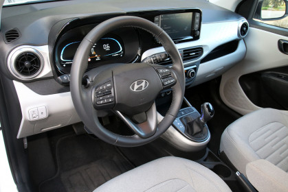 Hyundai i10 N-Line Facelift caroto test drive 2023 (3)