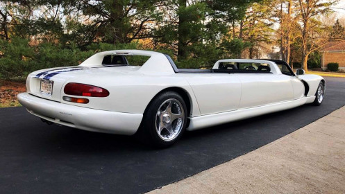 stretched-dodge-viper-limo-for-sale (2)