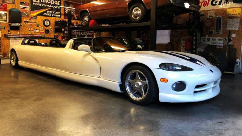 stretched-dodge-viper-limo-for-sale