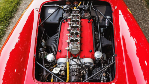 1958-Ferrari-250-Testa-Rossa-9