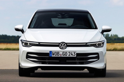 Volkswagen-Golf-2024-1600-07