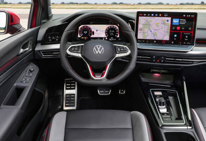 Volkswagen-Golf_GTI-2024-1600-0b