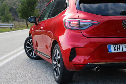 Renault-Clio-Facelift-LPG-1.0-2024-caroto-test-drive-18