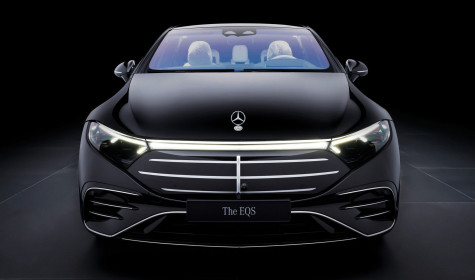 Mercedes-Benz-EQS-2025-13