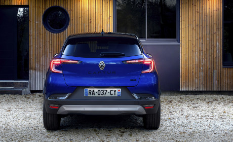 New-Renault-Captur-E-Tech-Hybrid-Esprit-Alpine-version_023